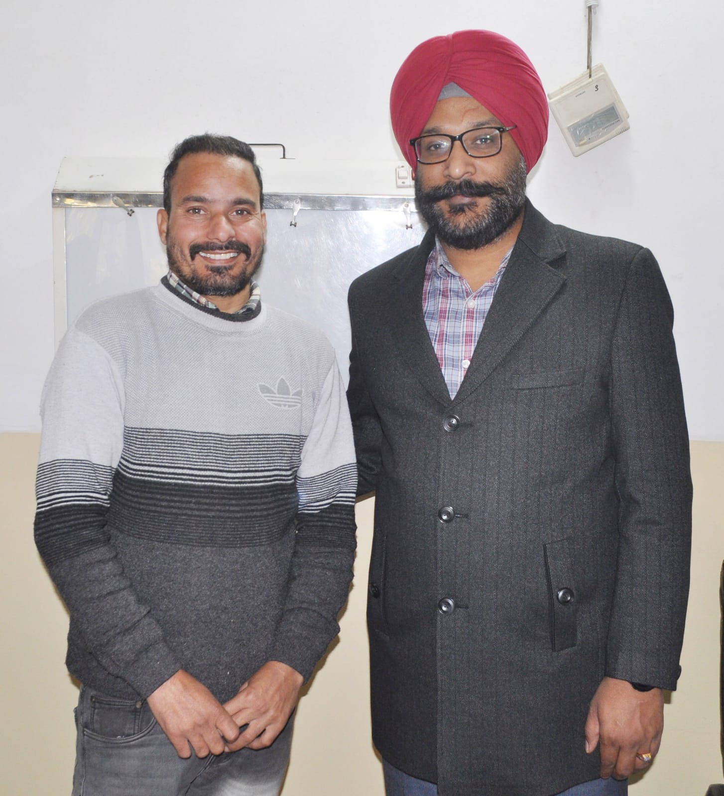 Dr. Jasdeep Singh Saini successfully operated on spinal cord tumor at Dhahan Claren Hospital.